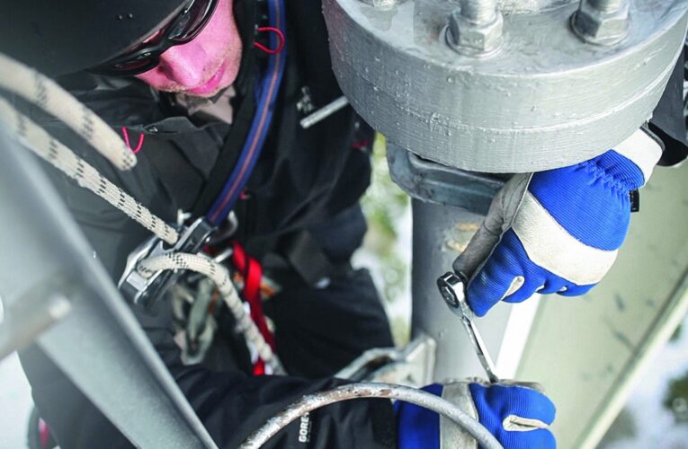 Electrical Hoist Assessment – Ensuring Safety in the Work Area